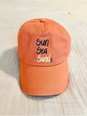 NEW Roxy Women’s Sun Sea Sand Embroidered Dusty Rose Baseball Cap